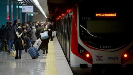 15 Temmuz’da toplu taşıma ücretsiz mi? Başkentray, Marmaray, İZBAN için karar Resmi Gazete’de yayımlandı! - Haberler