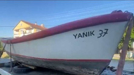 Karayolunda ilginç görüntü! Bir bakan bir daha baktı: Kimse anlam veremedi... - Yaşam