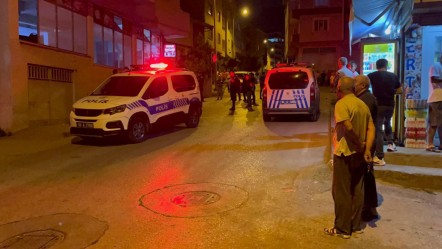 Bursa'da polise alçak saldırı! Firari yakını araba ile ezdi - 3. Sayfa