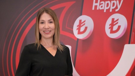Vodafone’dan yeni sadakat programı! 'Vodafone Happy' ile yılda 320 milyon TL cepte kalacak - Ekonomi