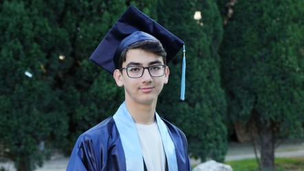 2025 LGS Türkiye birincisi İhlas Kolejinden çıktı! Emre Sarı, 500 tam puanla Türkiye birincisi oldu - Eğitim