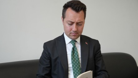36 yaşında 8 üniversite bitirdi, 9 kitap yayınladı - YAŞAM