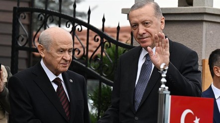 Cumhurbaşkanı Erdoğan, Bahçeli ile telefonda görüştü! Gündemde tek konu var - Gündem