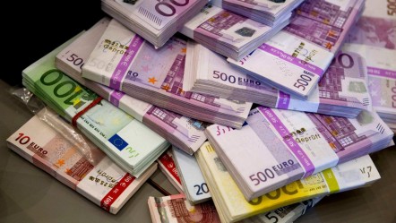 Hazineden 1,5 milyar euroluk tahvil ihracı - Ekonomi