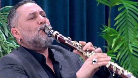 Klarnet artık torununa emanet: Minik Hüsnü sahneye hazır - Magazin