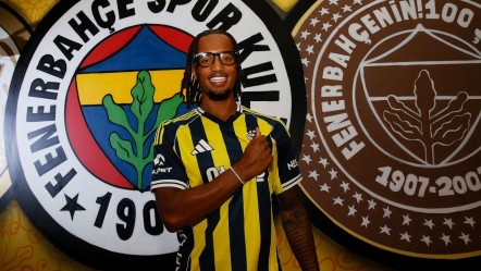 Fenerbahçe genç sol beki kadrosuna kattı! Archie Brown ile 3+1 yıllık sözleşmeye imzayı attı - Spor