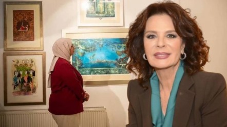 Bulaşıkçılık yaparken keşfedildi! Hülya Koçyiğit’in desteğiyle hayatı değişti - Magazin