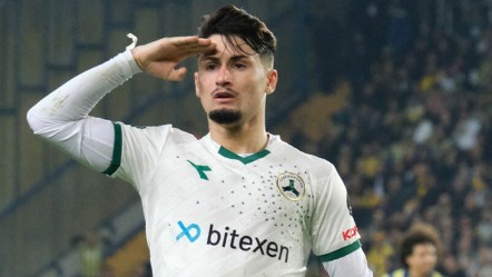 Eski Giresunsporlu futbolcu Avrupa devine imza attı - Spor