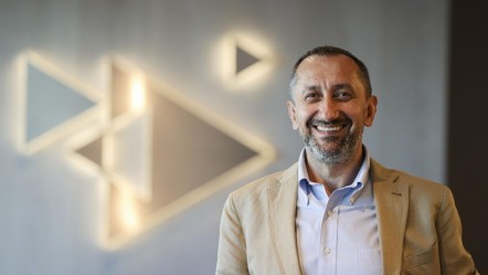 Türk Telekom CEO’su Önal’dan ‘yatırıma devam’ mesajı: Altyapıda tarihî sorumluluğumuz var - Ekonomi