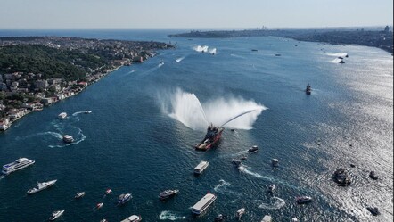 Boğaz'da 15 Temmuz korteji! 253 şehit anısına, 253 tekne ile boğazı selamladılar - haberler
