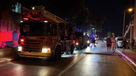 İzmir'de özel bakım merkezinde yangın çıktı! 12 engelli vatandaş hastanelik oldu - 3. Sayfa
