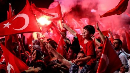 Siyasilerden 15 Temmuz mesajları: "Hiç bir hain güç, bu milletin iradesini kıramaz" - Gündem