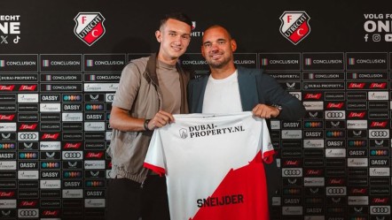 Wesley Sneijder'in oğlu Jessey resmi imzayı attı - Spor