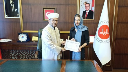 Bingöl'de Müslüman oldu, ismini "Hatice" olarak değiştirdi - Yaşam