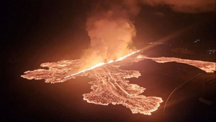 Sundhnukur Yanardağı patladı! Bölge tahliye ediliyor - Dünya