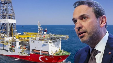 Derin sondaj filosuna 2 yeni gemi daha katıldı! Bayraktar: "Mavi Vatan'daki gücümüz artıyor" - Ekonomi