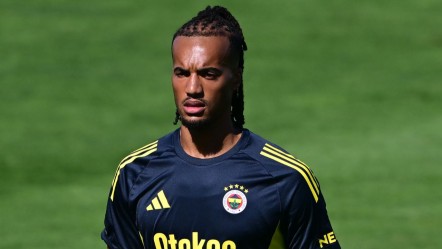 Fenerbahçe'nin yeni sağ beki Archie Brown çok iddialı! "Kupalar için geldim" - Spor