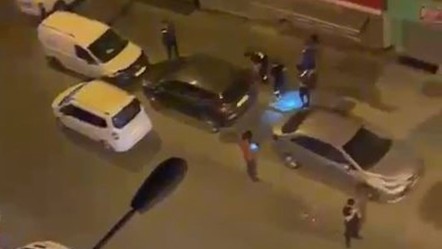 İstanbul'da akılalmaz görüntü! Sokak ortasında vuruldu, saldırganlara "Ölmedim lan" diyerek bağırdı - 3. Sayfa