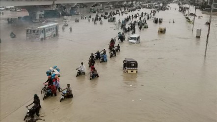 Pakistan'da sel felaketi! Son 24 saatte 28 kişi hayatını kaybetti, çok sayıda yaralı var - Dünya