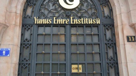 Yunus Emre Vakfı kimin, ne iş yapar? - Haberler