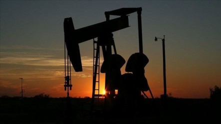 Irak'tan kritik petrol kararı! IKBY, Bağdat'a teslim edecek - Dünya