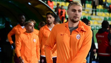 Galatasaray'da 'şapka' krizi! Futbolcunun verdiği mesaj dikkat çekti - Spor