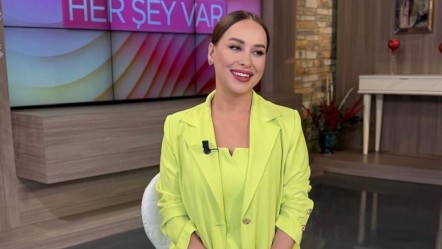 Nur Viral’den sürpriz veda! Programını noktaladı, yeni adresini bizzat duyurdu - Magazin