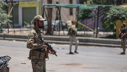 Suriye ordusundan Halep'te terör örgütü PKK/YPG'ye karşı sevkiyat - Dünya