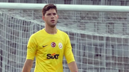Galatasaray'da korkutan sakatlık! Sedyeyle oyundan çıktı - Spor