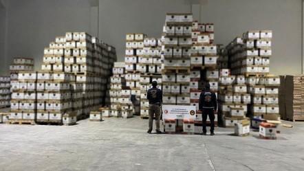 Ticaret Bakanlığı'ndan büyük sigara operasyonu! Yarım milyarlık darbe vuruldu - Gündem