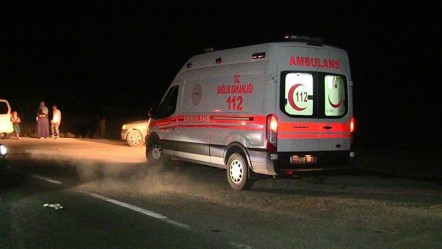 Bursa'da özel halk otobüsü ile otomobil çarpıştı! Çok sayıda yaralı var - 3. Sayfa