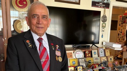 En yaşlı Kıbrıs gazisi 'Reşat Baba': Vatan sevgisi ailede başlar - Gündem