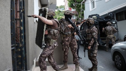 İstanbul'da vatandaşın kanını emen çetelere operasyon: Çok sayıda tutuklama var! - 3. Sayfa