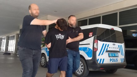 Karısı ölü bulunmuştu! Kaldığı eve baskın düzenlendi - 3. Sayfa