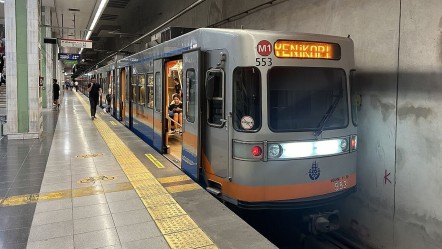İstanbullular dikkat! İki metro durağı işletmeye kapatılacak - Gündem