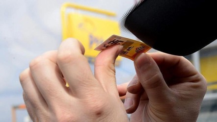 Milyonlarca emekliyi ilgilendiren haber! Bu bankadan maaşını alanlar yaşadı: Ulaşım bedava olacak - Ekonomi
