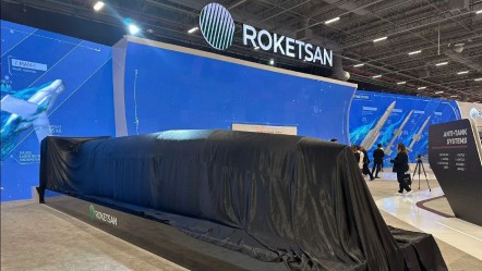 Örtü kaldırıldı! Roketsan yeni füzelerini duyurdu - Gündem