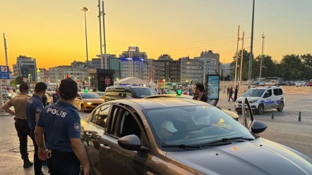 Taksim'de helikopter destekli 'Huzur İstanbul' uygulaması - Gündem