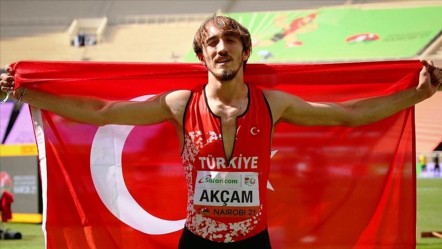 Berke Akçam'dan tarihi zafer! Altın madalya Türkiye'nin - Spor