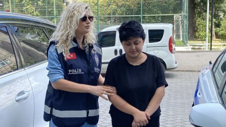 Genç kız annesini bıçakladı! Kan dökerken bu sözleri sarf etmiş: Seni çok... - 3. Sayfa