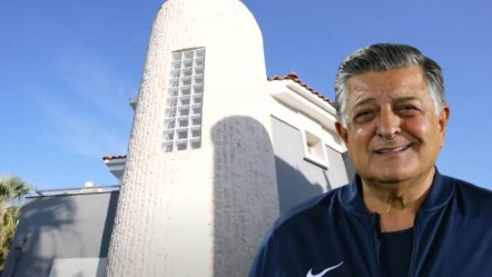 Yok böyle konfor! Yılmaz Vural’ın milyonluk Alaçatı malikanesi gündem oldu: İçinde yok yok... - Magazin