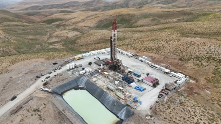 Bir bölgede daha petrol heyecanı! 2800 metreye ulaşıldı, hedef 5 bin - Ekonomi