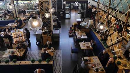 Gıda işletmelerinde yeni dönem! Yarından itibaren zorunlu olacak - Ekonomi