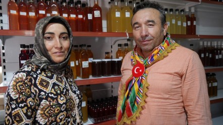 30 farklı çeşit üretiyorlar! Tam bir şifa kaynağı, 3 ay dinlenip sofralara geliyor - Ekonomi