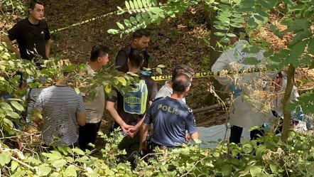 İstanbul'un göbeğinde kan donduran olay! Başında siyah poşet, üzerinden Rusça not çıktı - 3. Sayfa