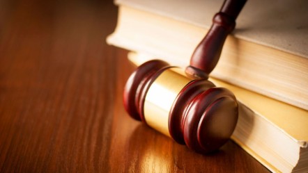 Bu kelime hakaret değil! Yargıtay'dan çok konuşulacak karar - Gündem