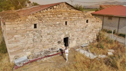 Göydün köyünde 100 milyon liraya satışa çıktı! Görmek isteyen çok, gören az... - Yaşam