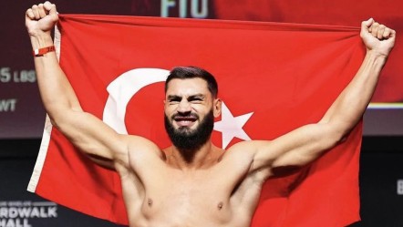 İbo Aslan UFC’den kovuldu mu? Sosyal medya bu iddiayı konuşuyor - Haberler