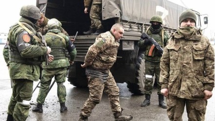 Kremlin’den tüyler ürperten taktik! Esirlerden ordu kurdu - Dünya
