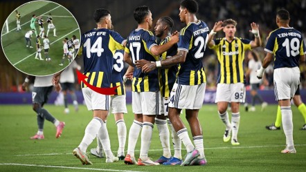 Fenerbahçe-Lazio maçında olay görüntü! Çılgına döndü, takım arkadaşları zor tuttu - Spor